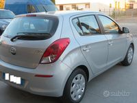 Usata Hyundai i20 Classic 86 CV (63 kW) 2013 Grigio Utilitaria