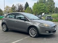 Usata Fiat Bravo Emotion 120 CV (88 kW) 2010 Marrone Utilitaria