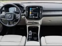 Usata Volvo XC40 Inscription 197 CV (144 kW) 2022 Blu/azzurro SUV