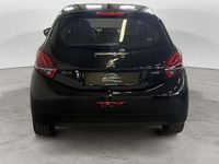Usata Peugeot 208 Active 82 CV (60 kW) 2018 Nero Utilitaria