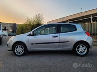 usata Renault Clio 1200 benz x neopatentati