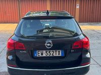 Usata Opel Astra Cosmo 110 CV (80 kW) 2014 Other Station wagon