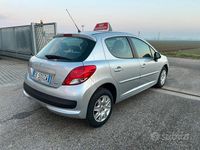Usata Peugeot 207 73 CV (53 kW) 2011 Grigio Utilitaria
