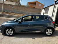 Usata Renault Clio IV Life 75 CV (55 kW) 2017 Blu Berlina