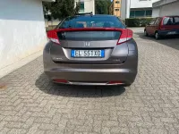 Usata Honda Civic 99 CV (72 kW) 2012 Bluazzurro Berlina