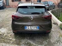 Usata Renault Clio V 101 CV (74 kW) 2019 Marrone Berlina