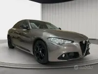 Usata Alfa Romeo Giulia Super 150 CV (110 kW) 2017 Rosso Berlina