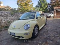 Usata VW New Beetle 75 CV (55 kW) 2003 Giallo Utilitaria