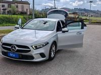 Usata Mercedes A180 Business 116 CV (85 kW) 2019 Argento Berlina