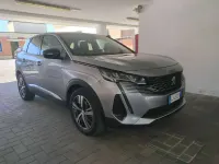 Usata Peugeot 3008 Allure 131 CV (96 kW) 2022 Grigio artense SUV