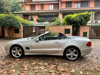 Usata Mercedes SL500 306 CV (225 kW) 2003 Grigio Cabrio