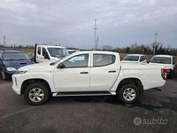 Usata Mitsubishi L200 Invite 150 CV (110 kW) 2021 Bianco Pick-up