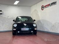Usata VW New Beetle 90 CV (66 kW) 1999 Nero Utilitaria
