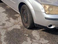 Usata Ford Mondeo 131 CV (96 kW) 2003 Grigio Station wagon