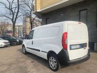 usata Fiat Doblò solo benzina anno 2017 6b maxi