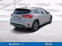 Usata Ford Focus Active 125 CV (91 kW) 2021 Bianco Berlina