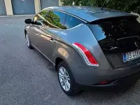 Usata Lancia Delta 120 CV (88 kW) 2008 Grigio Utilitaria