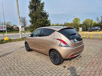 Usata Lancia Ypsilon Gold 69 CV (50 kW) 2018 Utilitaria
