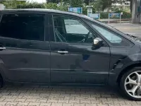 Usata Ford S-MAX Titanium 140 CV (102 kW) 2008 Monovolume