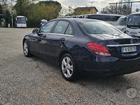 Usata Mercedes C220 170 CV (125 kW) 2015 Blu Berlina