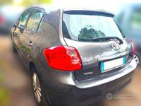 Usata Toyota Auris 126 CV (92 kW) 2009 Grigio Berlina