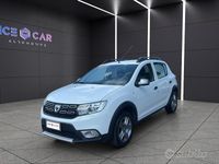 Usata Dacia Sandero Stepway 90 CV (66 kW) 2018 Bianco Berlina