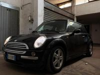 Usata Mini One D 75 CV (55 kW) 2004 Nero Utilitaria