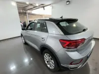 Usata VW T-Roc Style 150 CV (110 kW) 2023 Argento met./tetto nero SUV