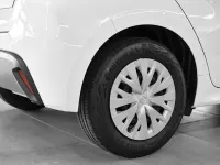 Nuova Mazda 2 116 CV (85 kW) 2026 Lunar white Utilitaria