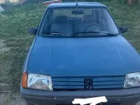 Usata Peugeot 205 49 CV (36 kW) 1984 Blu Utilitaria