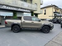 Usata Toyota HiLux 204 CV (150 kW) 2021 Bronzo Pick-up