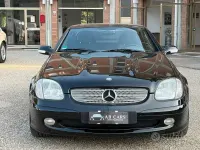 Usata Mercedes SLK200 AMG 163 CV (119 kW) 2001 Nero Cabrio