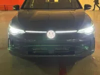 Usata VW Golf VIII Life 116 CV (85 kW) 2024 Grigio Station wagon