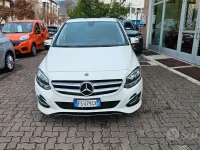 Usata Mercedes B180 Executive 122 CV (89 kW) 2018 Bianco Utilitaria
