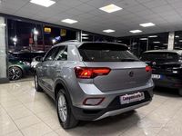 Usata VW T-Roc Life 110 CV (80 kW) 2022 Grigio SUV
