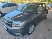 Usata Dacia Sandero Comfort 73 CV (53 kW) 2018 Grigio Berlina