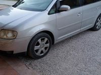 Usata VW Touran 140 CV (102 kW) 2004 Grigio Monovolume