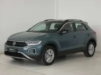 Usata VW T-Roc Life 110 CV (80 kW) 2023 Blu/azzurro SUV