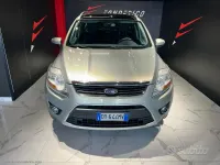 Usado Ford Kuga Titanium 136 CV (100 kW) 2010 Gris SUV