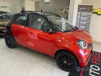 Usata Smart ForFour Prime 70 CV (51 kW) 2015 Rosso Utilitaria