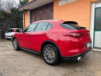 Usata Alfa Romeo Stelvio Executive 190 CV (139 kW) 2019 Rosso SUV