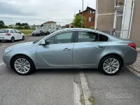 Usata Opel Insignia 180 CV (132 kW) 2011 Grigio Berlina