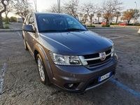 Usata Fiat Freemont 170 CV (125 kW) 2011 Grigio SUV