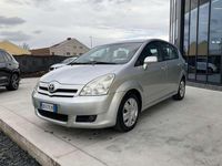 Usata Toyota Corolla Verso Sol 136 CV (100 kW) 2006 Argento Monovolume
