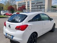 Usata Opel Corsa 90 CV (66 kW) 2016 Bianco Coupé