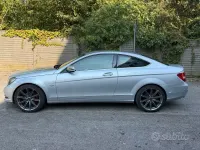Usata Mercedes C180 Executive 156 CV (114 kW) 2011 Grigio Berlina