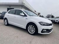 Begagnad VW Polo Highline 95 HK (69 kW) 2018 Vit Halvkombi