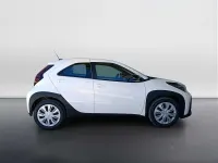 Nuova Toyota Aygo X 116 CV (85 kW) 2026 Super white SUV