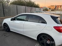 Usata Mercedes A180 109 CV (80 kW) 2013 Bianco Berlina
