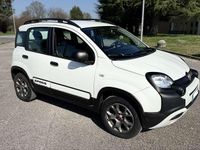 Usado Fiat Panda Cross Cross 95 CV (69 kW) 2017 Utilitario